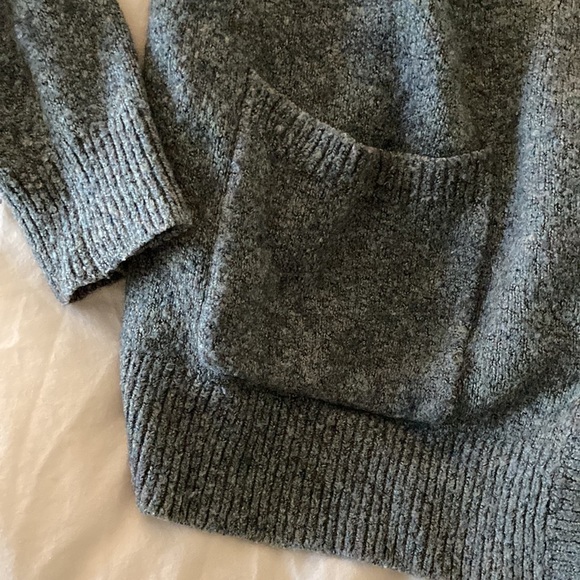 Madewell grey cardigan 27% wool - Picture 3 of 8